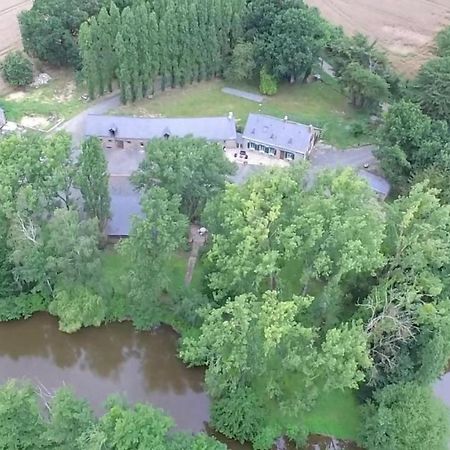 Le Gite De L'Ecurie Forges-la-Foret Exteriör bild