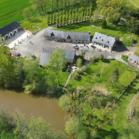 Le Gite De L'Ecurie Forges-la-Foret Exteriör bild