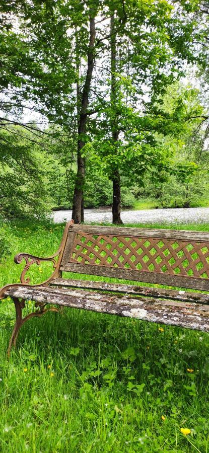 Le Gite De L'Ecurie Forges-la-Foret Exteriör bild